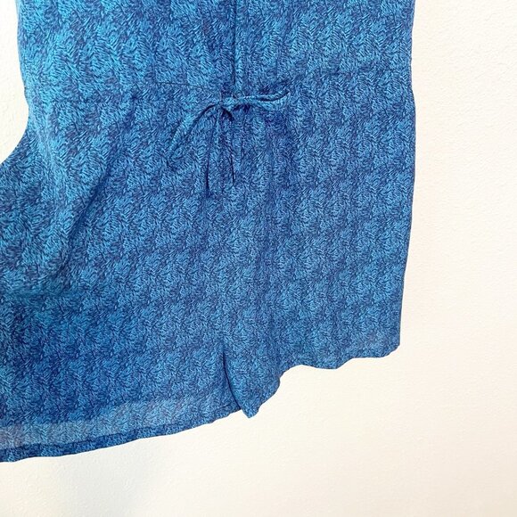Broadway & Broome Blue Tie Waist Romper - Picture 7 of 8
